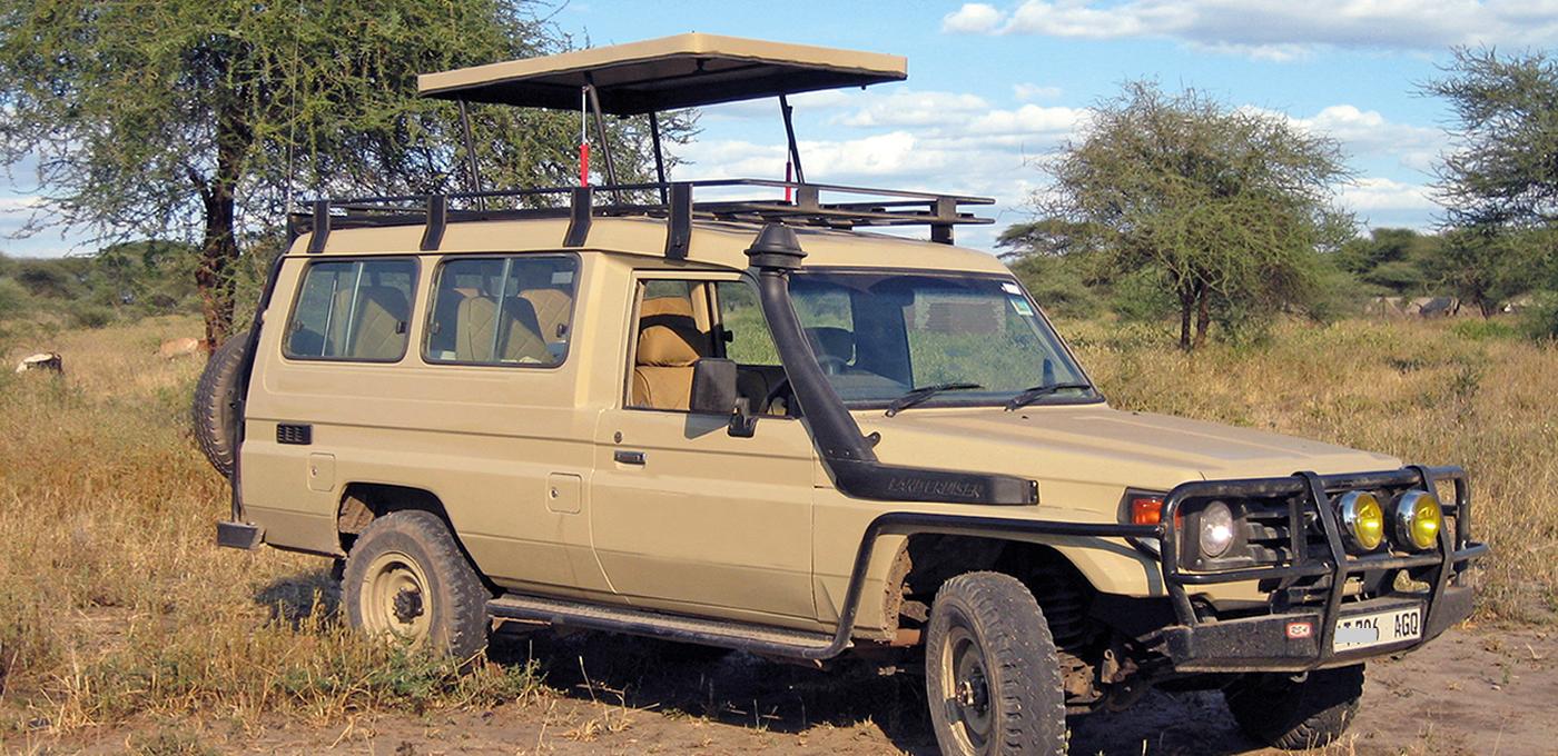 Safari Toyota Land Cruiser for Hire in Kenya | Private 6-Seater 4×4 for Tourists