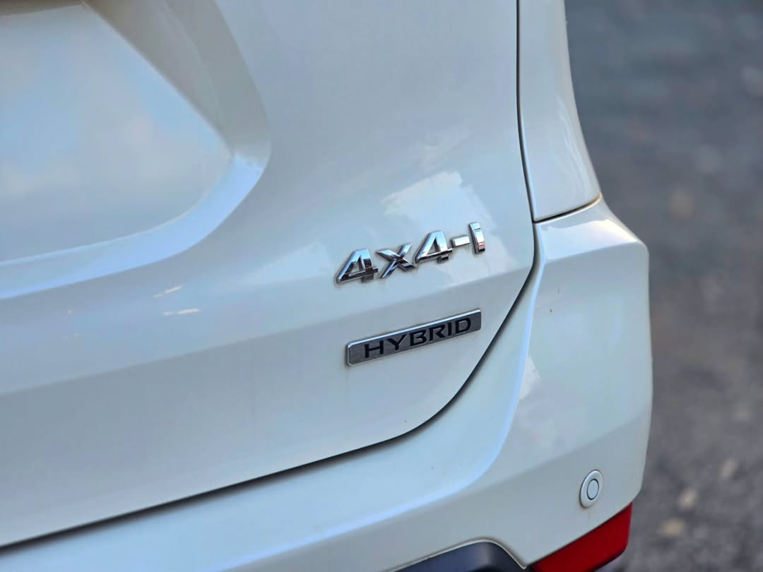 Rent a 4×4 Nissan X-Trail in Nairobi – Affordable SUV Hire for City & Safari Trips
