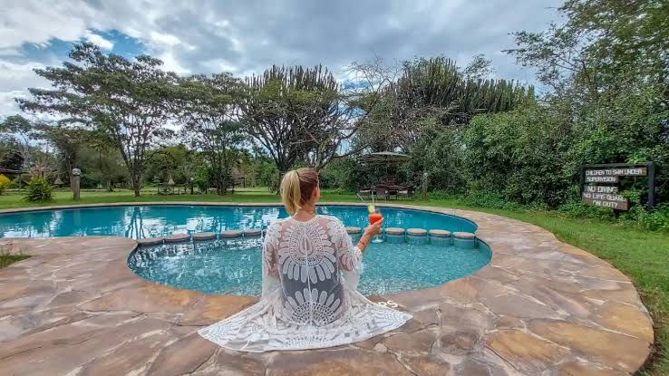 3 Days 2 Nights – Mbweha Safari Camp — Lake Nakuru – photo 11